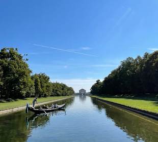 Wasser Passage zum Schloss Nymphenburg