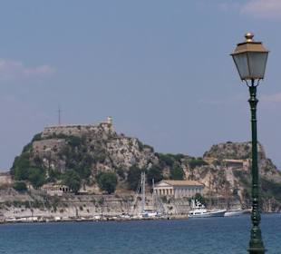 Blick auf Korfu Stadt