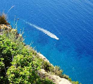 Das Mittelmeer unterhalb der Route des Crêtes