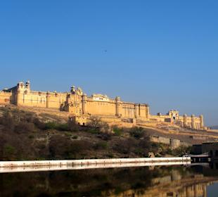 Maota_See und Fort Amber