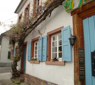 Künstlerkneipe in historischem Gebäude