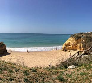 Schöner Strand in der Nähe