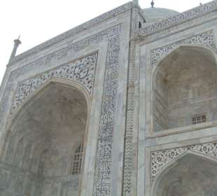 Nahaufnahme vom Taj Mahal