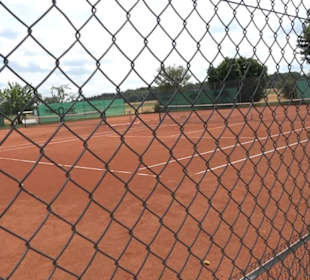 Tennisplatz Kuppingen 