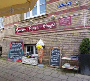 La Piazza