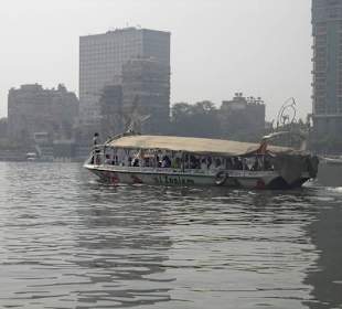 Fahrt in Kairo auf dem Nil