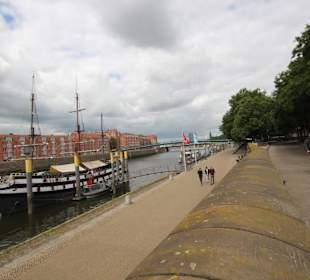 Pankoekenschiff an der Schlachte