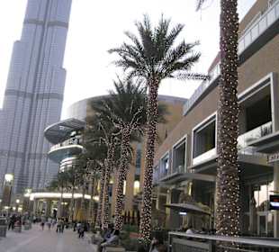 Hintere Aussenansicht der Mall