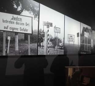 Im Libeskind-Bau: sinnloser Hass