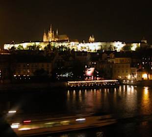 Prager Burg am Abend