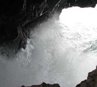 Brandung in einem "Kessel"