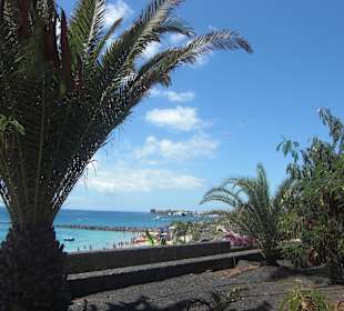 Promenade mit Blick auf den Strand