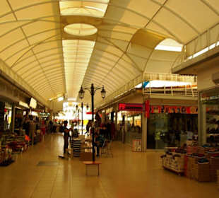 Hallen der Einkaufspassage 