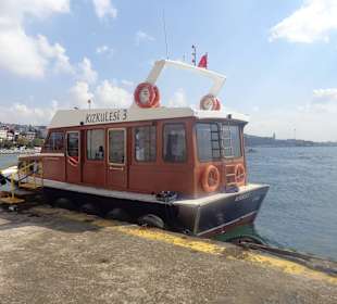 Transport Boot zur Insel