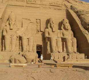 Abu Simbel morgens um 7 Uhr