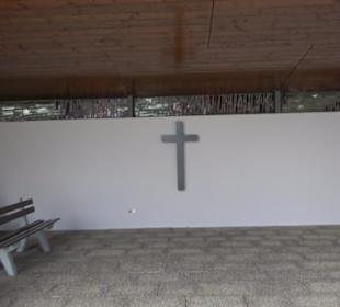 Aussegnungshalle Auingen