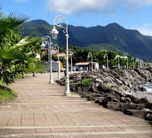 Die Uferpromenade von Basse-Terre