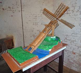 Rundgang durch die Museumsräume der Windmühle