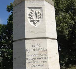 Stauferstele Burg Niederhaus