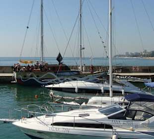 Der Hafen vom Goldstrand