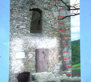 Am Wohnturm Schadenaufstellung