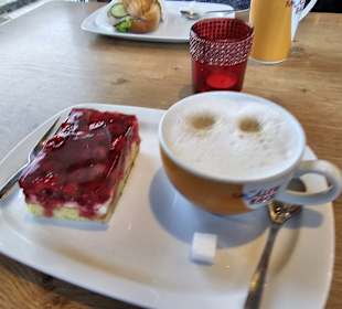 Müllerbäck direkt an der Brücke