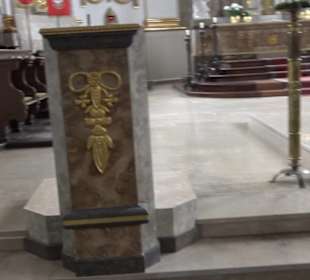 Stifts- und Pfarrkirche St. Jakobus