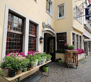 Kräutergarten am Eingang