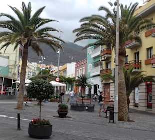 Calle Obispo Pérez Cáceres in Candelaria