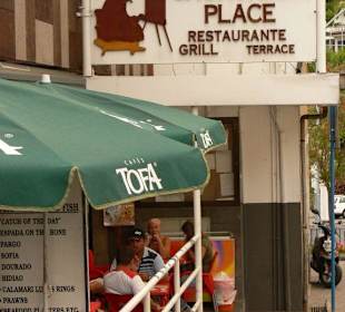 Restaurant Churchills Place