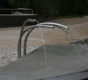 Der Brunnen vor dem Tor(Eingang)