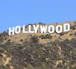 Hollywood Sign wenn man den Berg hochfährt