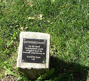 Schaukelweg an der Donau