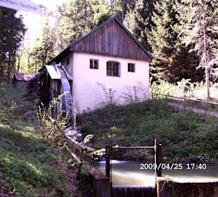 Mühle mit Wasserkraft