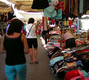 Manavgat Klamottenmarkt