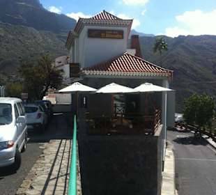 Tejeda; Restaurant El Almendro