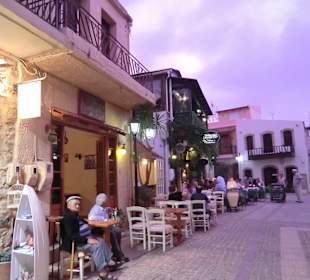 Elisabeth Restaurant am Abend