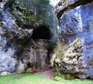 An der Teufelshöhle