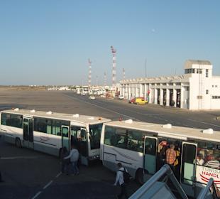 Ankunft Flughafen Zazis