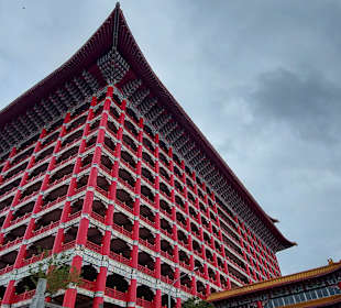 Grand Hotel Taipei