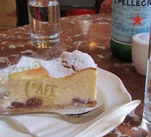 Gebackene Topfentorte! Lecker!