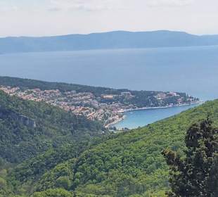 Bucht von Rabac und Insel Cres