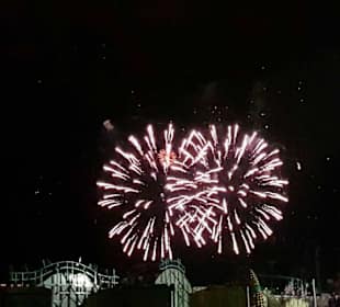 Das Eröffnungsfeuerwerk super Panorama