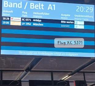 2 Stunden nach Landung, bitte warten...