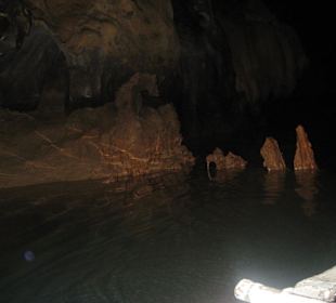 Höhlen Bild- besonders schön