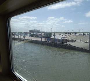 Hafen von Neßmersiel