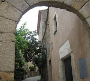 Calle con arco
