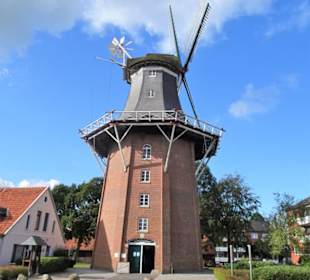 Außenansicht der Windmühle Varel