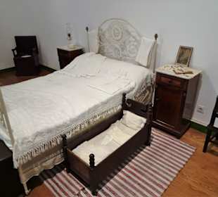 Altes Schlafzimmer im Museu Etnográfico da Madeira