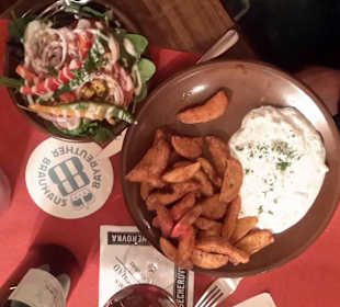 Kleine Portion Kartoffelecken mit Quark...